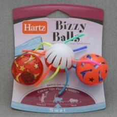 Hartz Bizzy Balls 3 pack / Игрушка Хартц для кошек "Три шарика с колокольчиком" Пластик