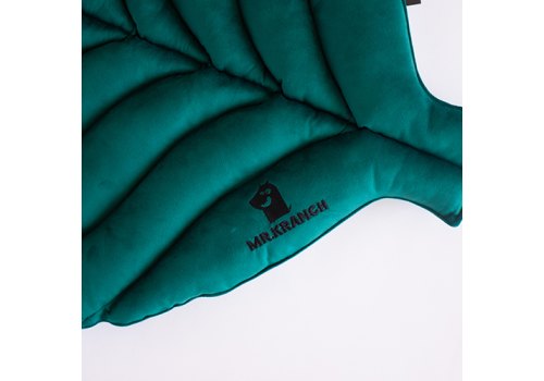 Mr.Kranch / Лежанка Мистер Кранч для животных Листочек двусторонняя с имитацией кожи Зеленая