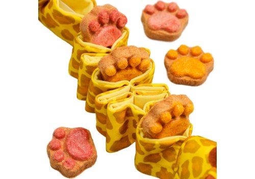 Mr.Kranch / Игрушка Мистер Кранч для собак Жираф с карманом под лакомство желтая